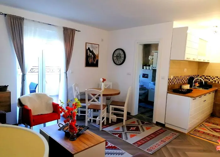Lenka Zlatar Appartement *